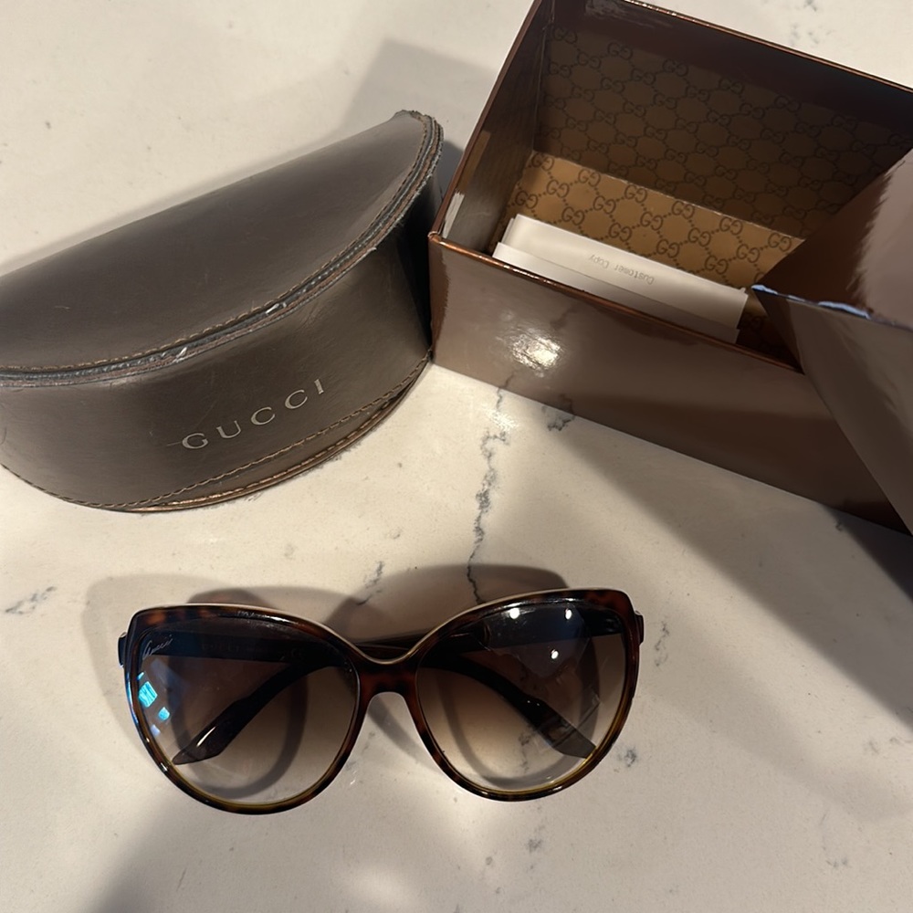 Gucci sunglasses